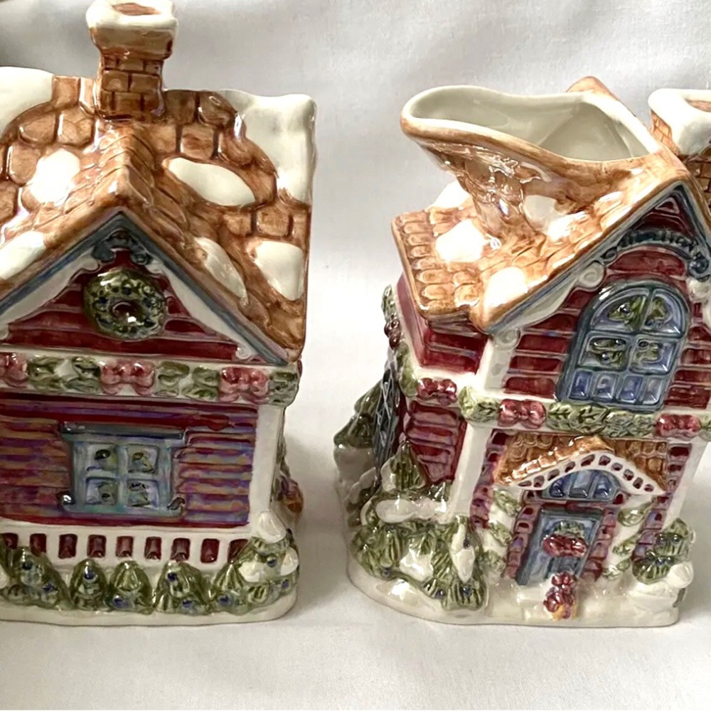 Cardinal Inc Victorian Christmas Creamer Sugar